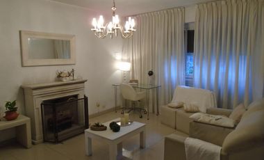 VENTA CASA 4 AMBIENTES EN OLIVOS