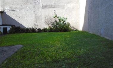 VENTA CASA 4 AMBIENTES EN OLIVOS