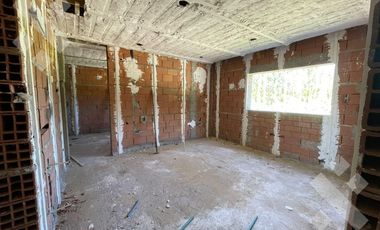 Venta Casa Bº la consuelo a terminar