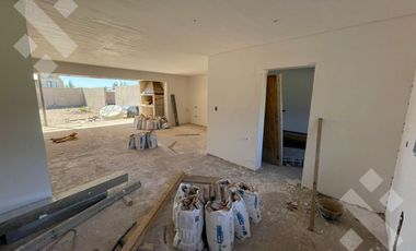 Venta Casa Bº la consuelo a terminar
