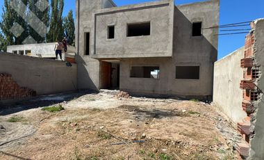 Venta Casa Bº la consuelo a terminar