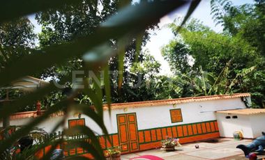 GRAN OPORTUNIDAD VENDO HERMOSA CASA CAMPESTRE EN ARMERO-GUAYABAL CON PISCINA