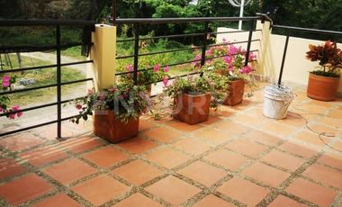 OPORTUNIDAD VENDO CASA  CON NEGOCIO INCLUIDO  ARMERO-GUAYABAL, TOLIMA