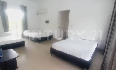 VENDO HERMOSA CASA HOTEL IDEAL  PARA  AIRBNB EN GUADUAS CUNDINAMARCA