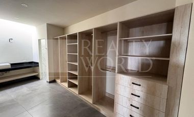 Casa en Renta en Alamosur, Santiago