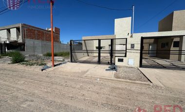 Vende Casa en PH de 1 Sóla Planta