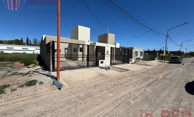 Vende Casa en PH de 1 Sóla Planta