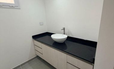 Vende Casa en PH de 1 Sóla Planta