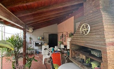 CASA BURZACO