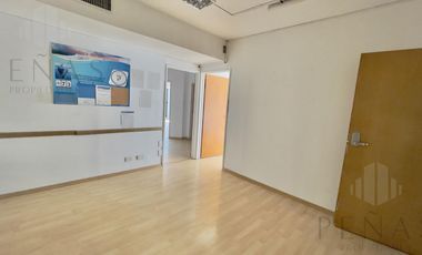 Oficina en  Centro Porteño