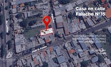 VENTA Casa a reciclar. Falucho N°15