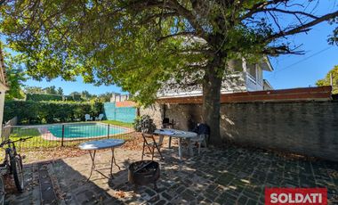 Casa en venta en Bella Vista con pileta