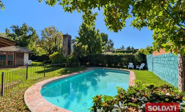 Casa en venta en Bella Vista con pileta