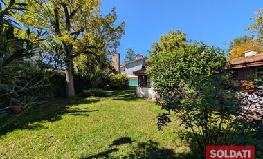 Casa en venta en Bella Vista con pileta