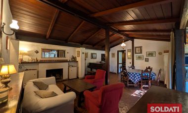 Casa en venta en Bella Vista con pileta