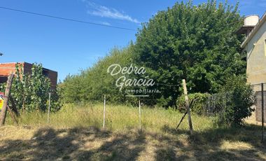 TERRENO MAR DE AJO 8 CUADRAS DEL MAR. TODOS LOS SERVICIOS.