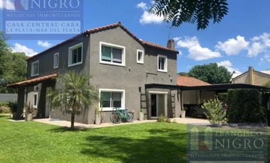 Venta Casa 4 Dormitorios en Bella Vista