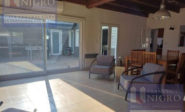 Venta Casa 4 Dormitorios en Bella Vista
