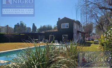 Venta Casa 4 Dormitorios en Bella Vista