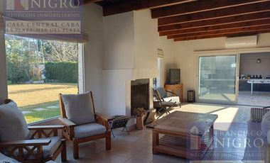 Venta Casa 4 Dormitorios en Bella Vista