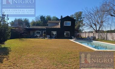 Venta Casa 4 Dormitorios en Bella Vista