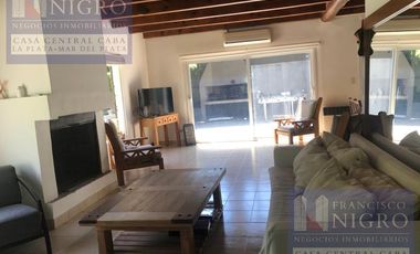 Venta Casa 4 Dormitorios en Bella Vista