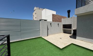 Departamento de dos dormitorios con patio