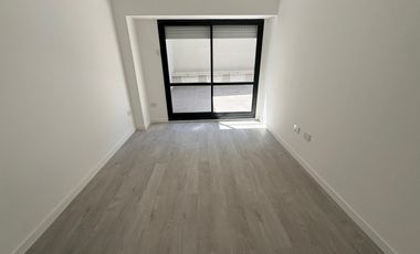 Departamento de dos dormitorios con patio