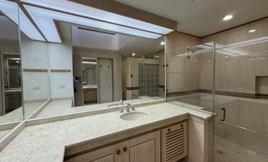 CASA EN VENTA DE UNA PLANTA EN TROJES DE KRISTAL, AGUASCALIENTES