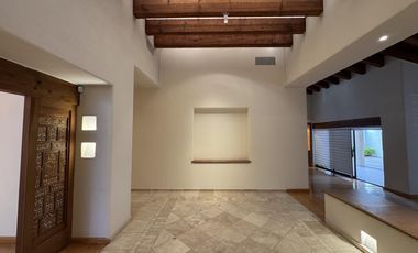 CASA EN VENTA DE UNA PLANTA EN TROJES DE KRISTAL, AGUASCALIENTES