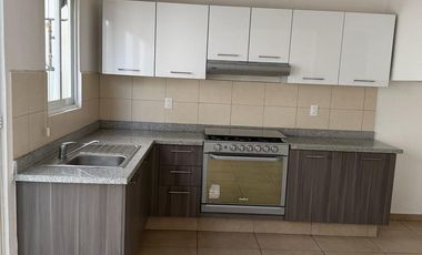 RENTA DE CASA EN FRACC. VILLA TOSCANA III TOLUCA