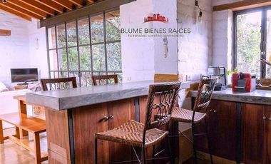 Renta casa en Malinalco, con alberca y gran jardín