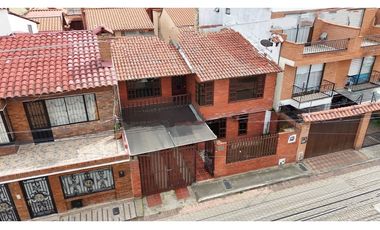 Casa Urbana Cota ARRIENDO $ 4.000.000