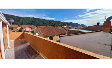 Casa urbana en arriendo Cota $2.900.000