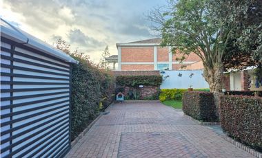 Arriendo Hermoso Apartamento en Pinares de Chía 84 m²