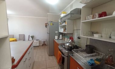 EN VENTA EXCELENTE DEPTO. PRIMER PISO LIMACHE
