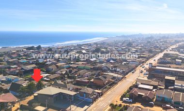 PICHILEMU EN CALLE DE ACCESO A LA PLAYA