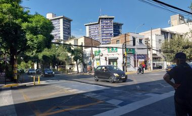ARRIENDA OFICINA CON RECEPCION METRO P BUSTAMANTE