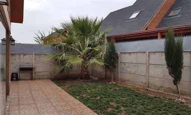 Casa en Arriendo en VALLE LO CASTILLO