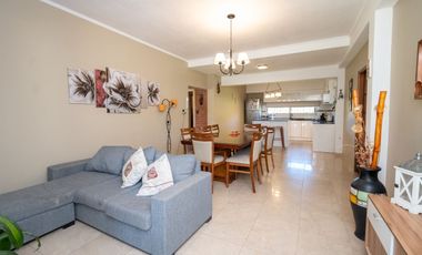 IMPECABLE CASA EN ARROYO LEYES
