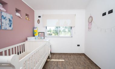 IMPECABLE CASA EN ARROYO LEYES