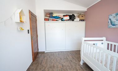 IMPECABLE CASA EN ARROYO LEYES