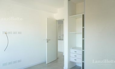 Departamento 2 amb. en Torre de Categoría