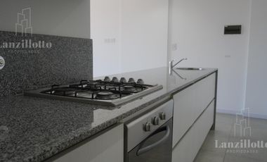 Departamento 2 amb. en Torre de Categoría