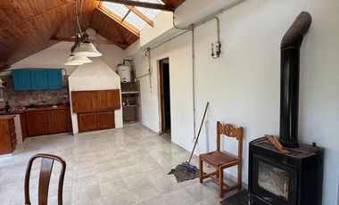 Casa en venta a metros de la laguna de Mar Chiquita - lote de 541m2