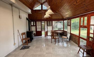 Casa en venta a metros de la laguna de Mar Chiquita - lote de 541m2