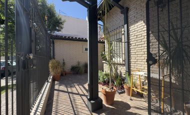 CASA VENTA OLIVOS 4 AMBIENTES