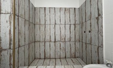 Casa en alquiler en Lujan centro para uso comercial