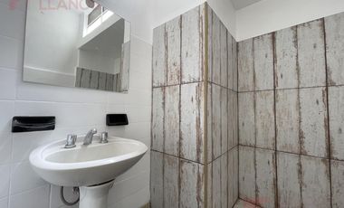Casa en alquiler en Lujan centro para uso comercial