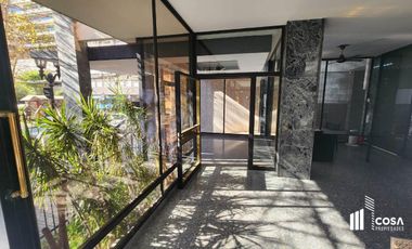 Venta departamento 5 dormitorios con cochera y baulera